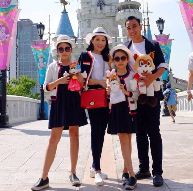 Sao Viet tang qua gi cho con trong ngay 1/6 anh 1