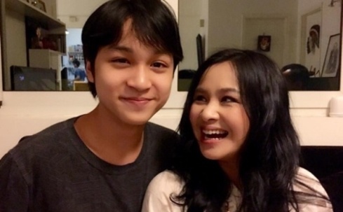 Nhung dua tre tai nang trong gia dinh sao Viet hinh anh