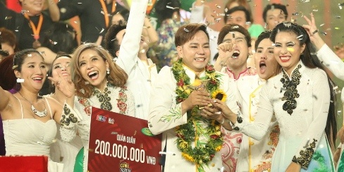 Nhom X-Pro va Buffalo dong giai nhat tai Cuoi xuyen Viet hinh anh