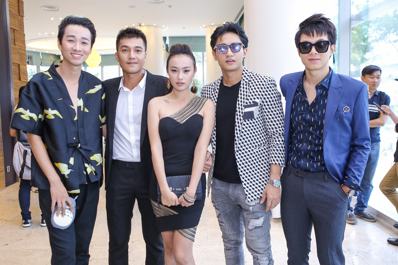 Ra mắt phim Thần tiên cũng nổi điên ảnh 8 Ra mat phim Than tien cung noi dien anh 8