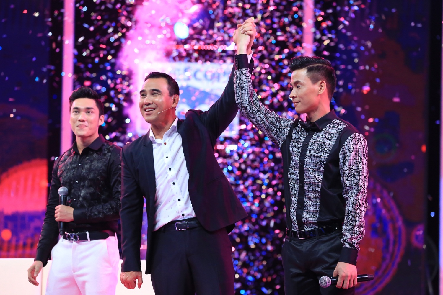 Tap 1 Nguoi hat tinh ca anh 2