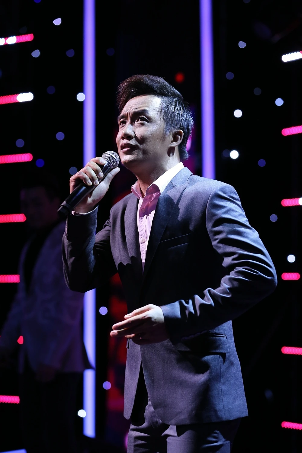 Tap 1 Nguoi hat tinh ca anh 1