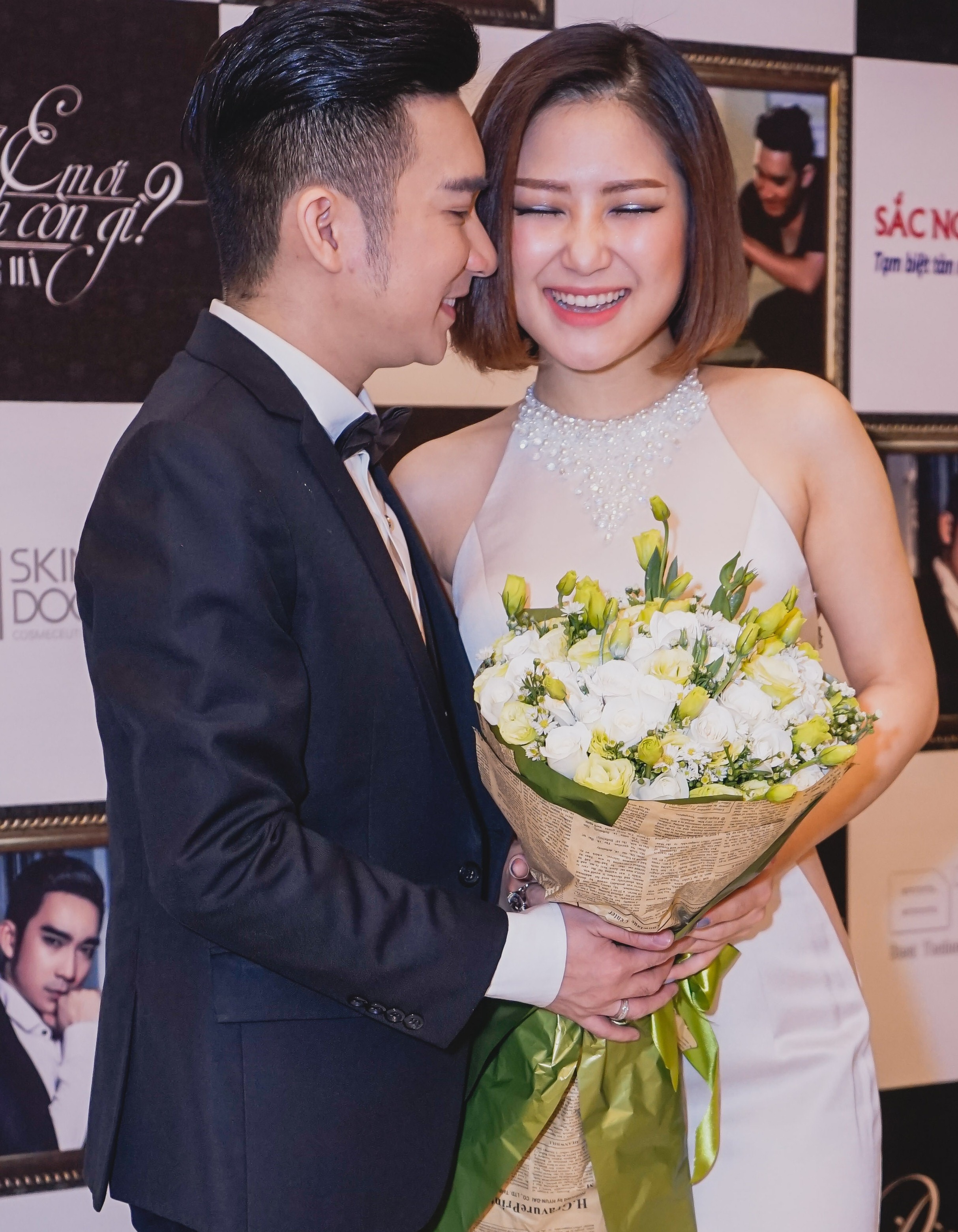 Quang Hà hôn Hương Tràm ảnh 2 Quang Ha hon Huong Tram anh 2
