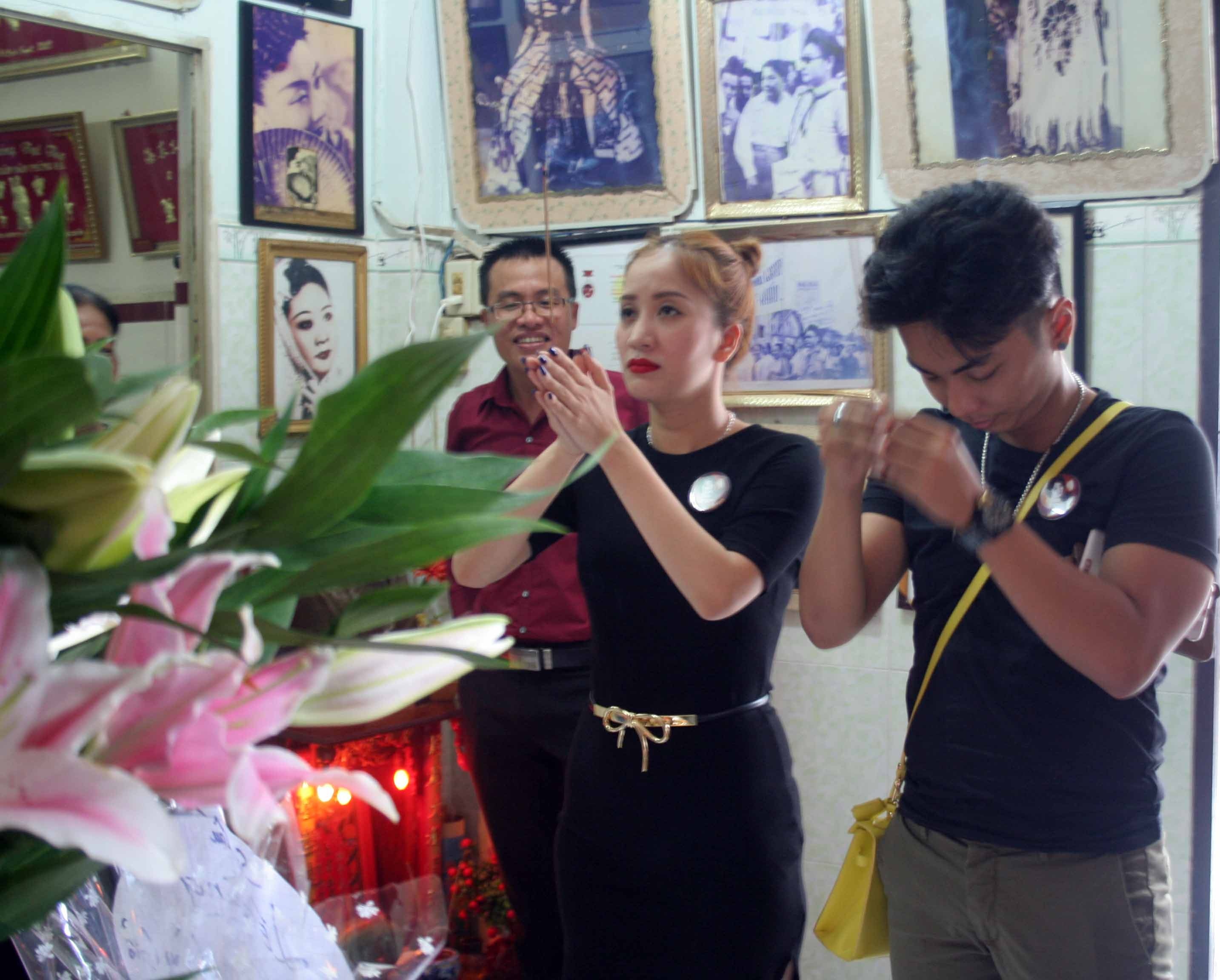 Sao Viet du le gio to NSND Phung Ha anh 6