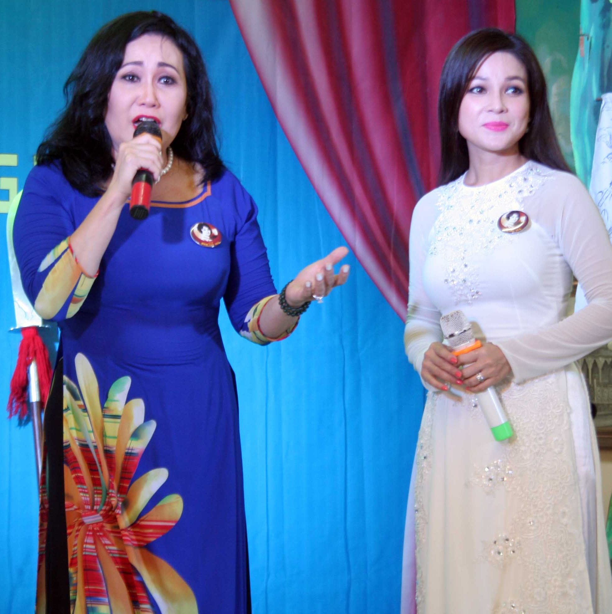 Sao Viet du le gio to NSND Phung Ha anh 8