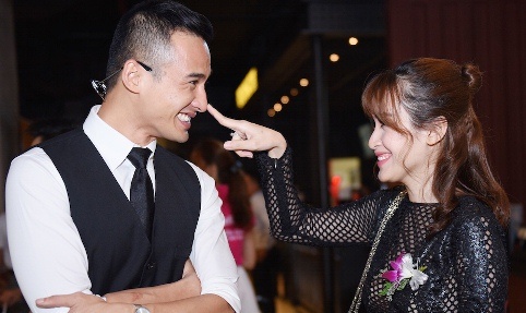 Tu Vi than thiet voi Luong The Thanh trong hop bao hinh anh