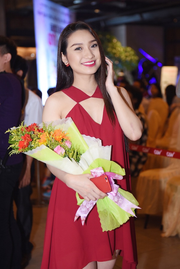 ra mat phim tik tak anh yeu em anh 7