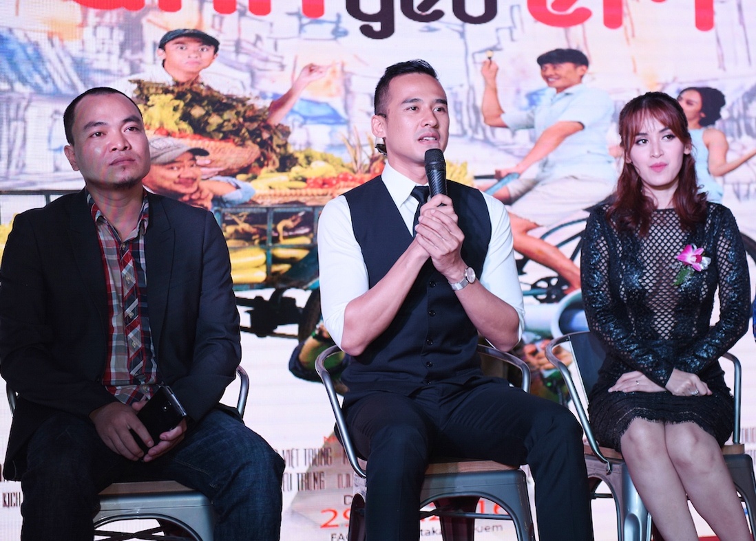 ra mat phim tik tak anh yeu em anh 9