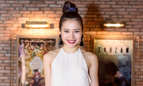 Phuong Trinh Jolie: 'Toi chia tay vi ban trai qua ghen' hinh anh