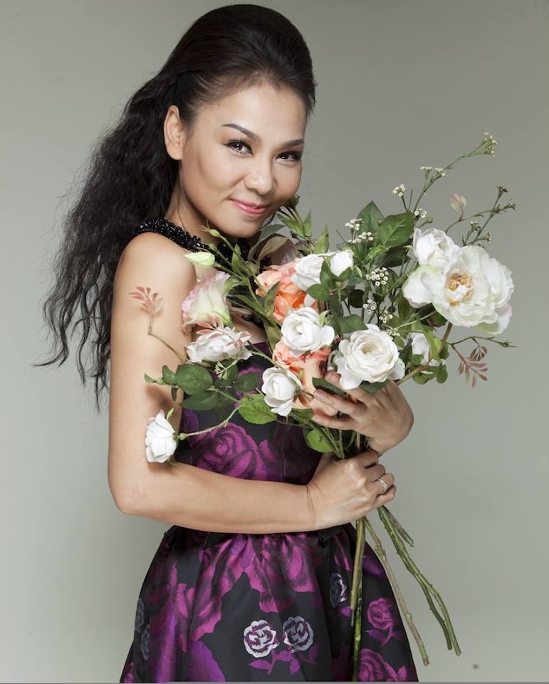 Sao Việt biểu diễn tại phố đi bộ ảnh 2 Sao Viet bieu dien tai pho di bo anh 2