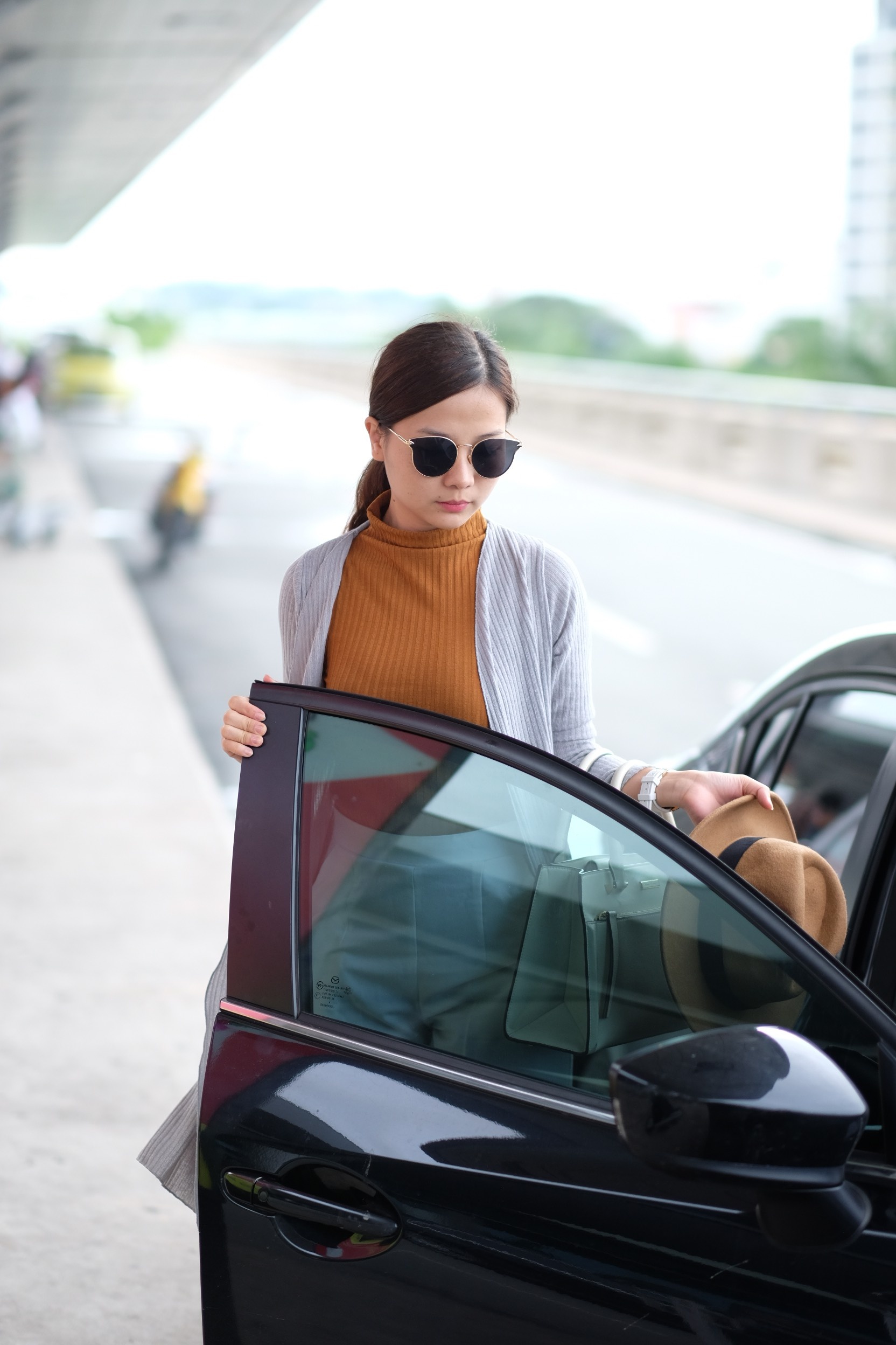 Khanh Hien du lien hoan phim Philippines anh 1