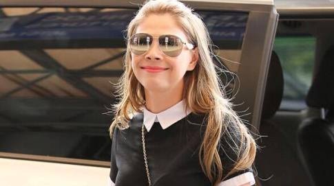 Thanh Thao mang 200 kg hanh ly ra Ha Noi chuan bi live show hinh anh