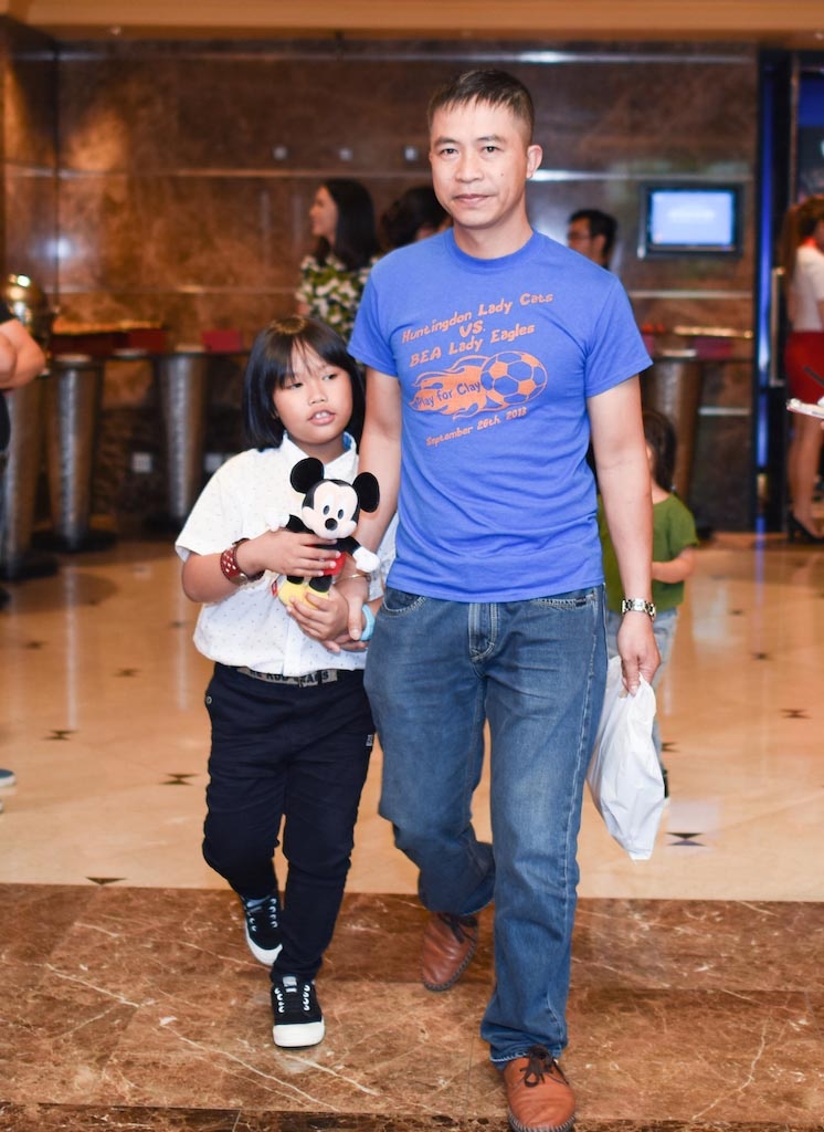 Trong Nhan duoc ba dua di su kien anh 2