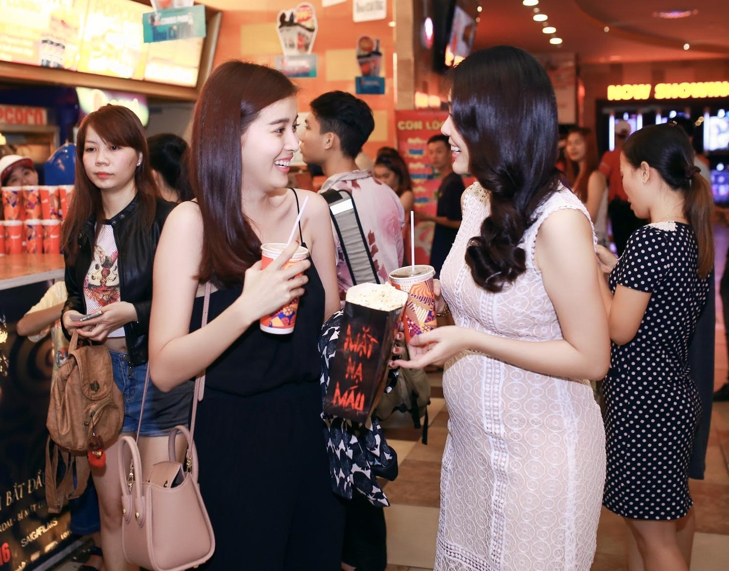 Duong Cam Lynh mau thuan voi Tinna Tinh anh 5