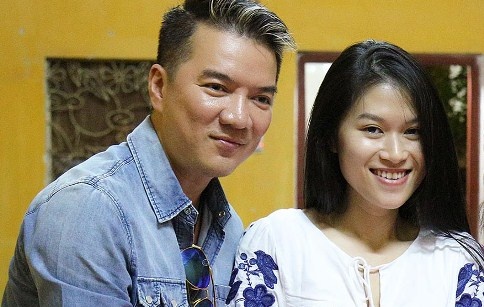 Dam Vinh Hung den truong quay mung sinh nhat chau gai hinh anh