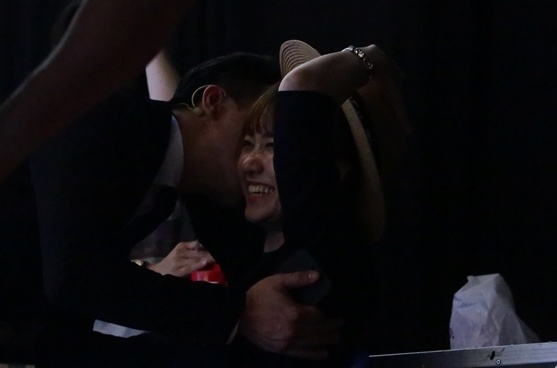 Tran Thanh bi sam so truoc mat Hari Won anh 6