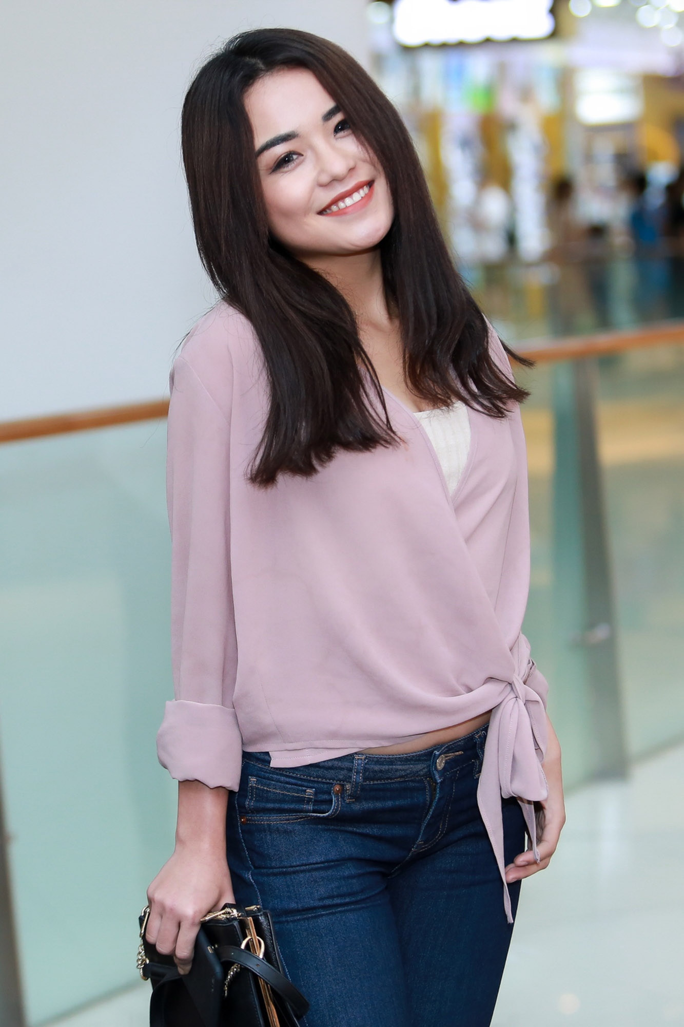 Sao Viet du ra mat sach cua Tien si luat anh 5