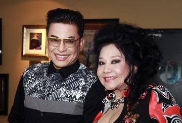 Ba chu Thuy Nga Paris: Toi va Thanh Bach mac benh thich cuoi hinh anh