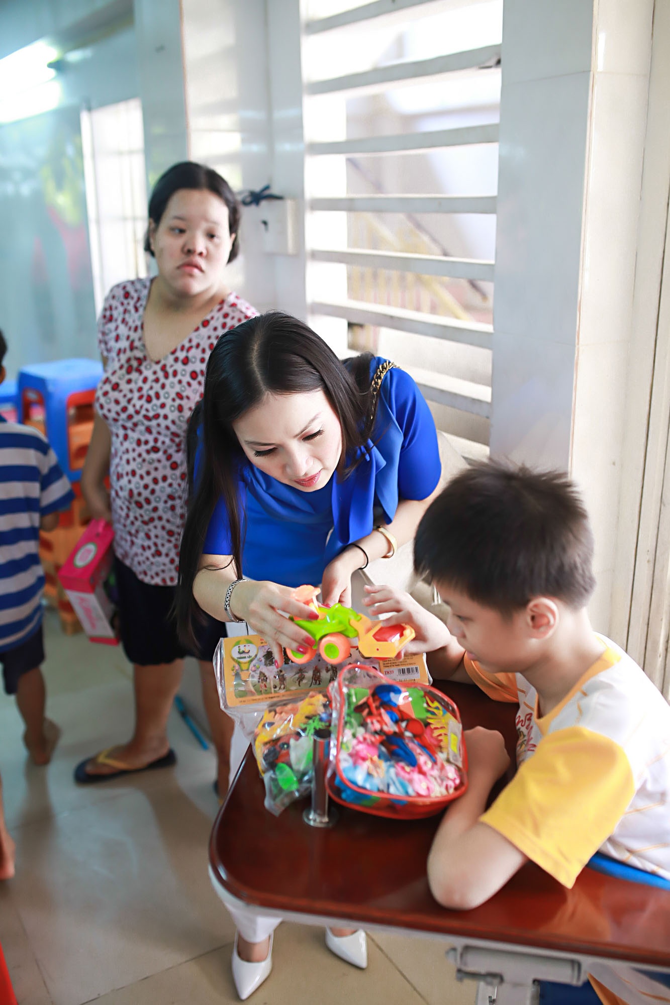 Ha Phuong di tu thien anh 7