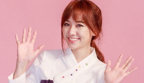 Hari Won tung phien ban tieng Han cua hit 'Anh cu di di' hinh anh