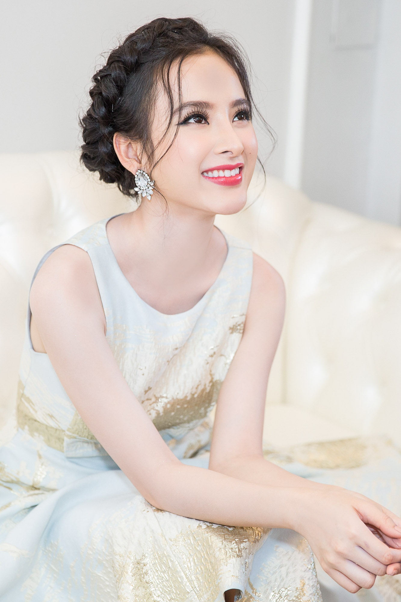 Angela Phuong Trinh dieu da trong su kien anh 3