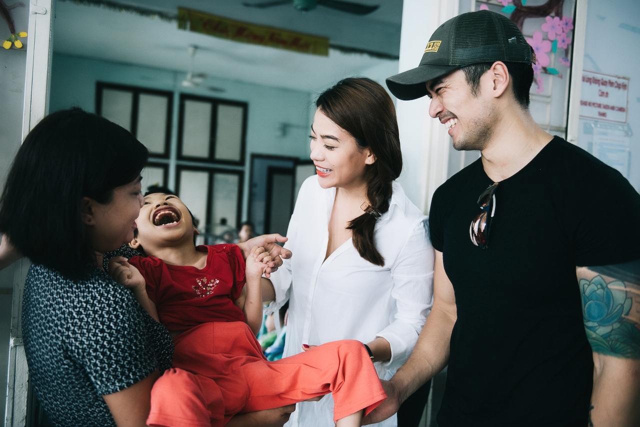 Truong Ngoc Anh di tu thien anh 1