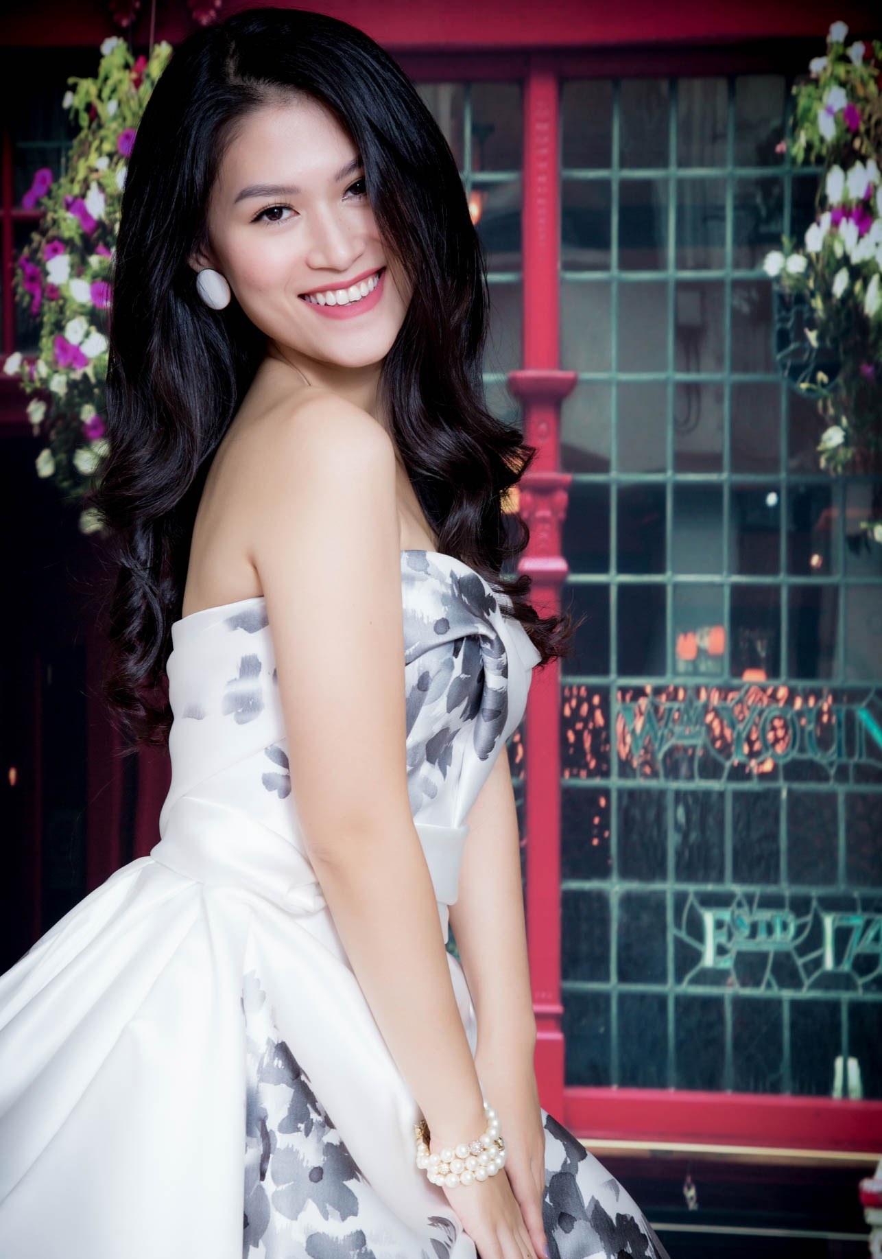 Duong Trieu Vu tinh tu ben Ngoc Thanh Tam anh 3