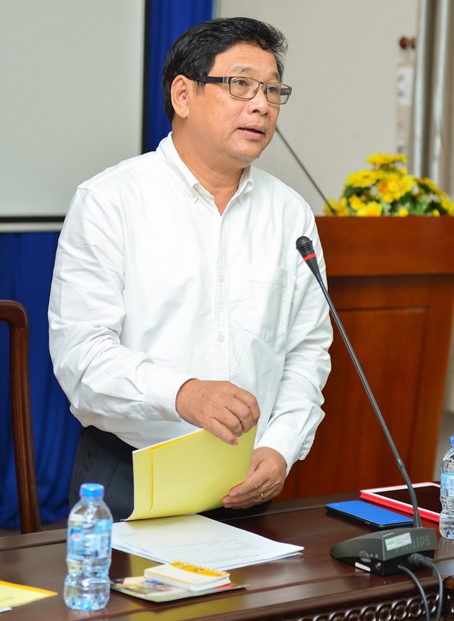 gioi xuat ban buc xuc vi luat hinh su anh 1