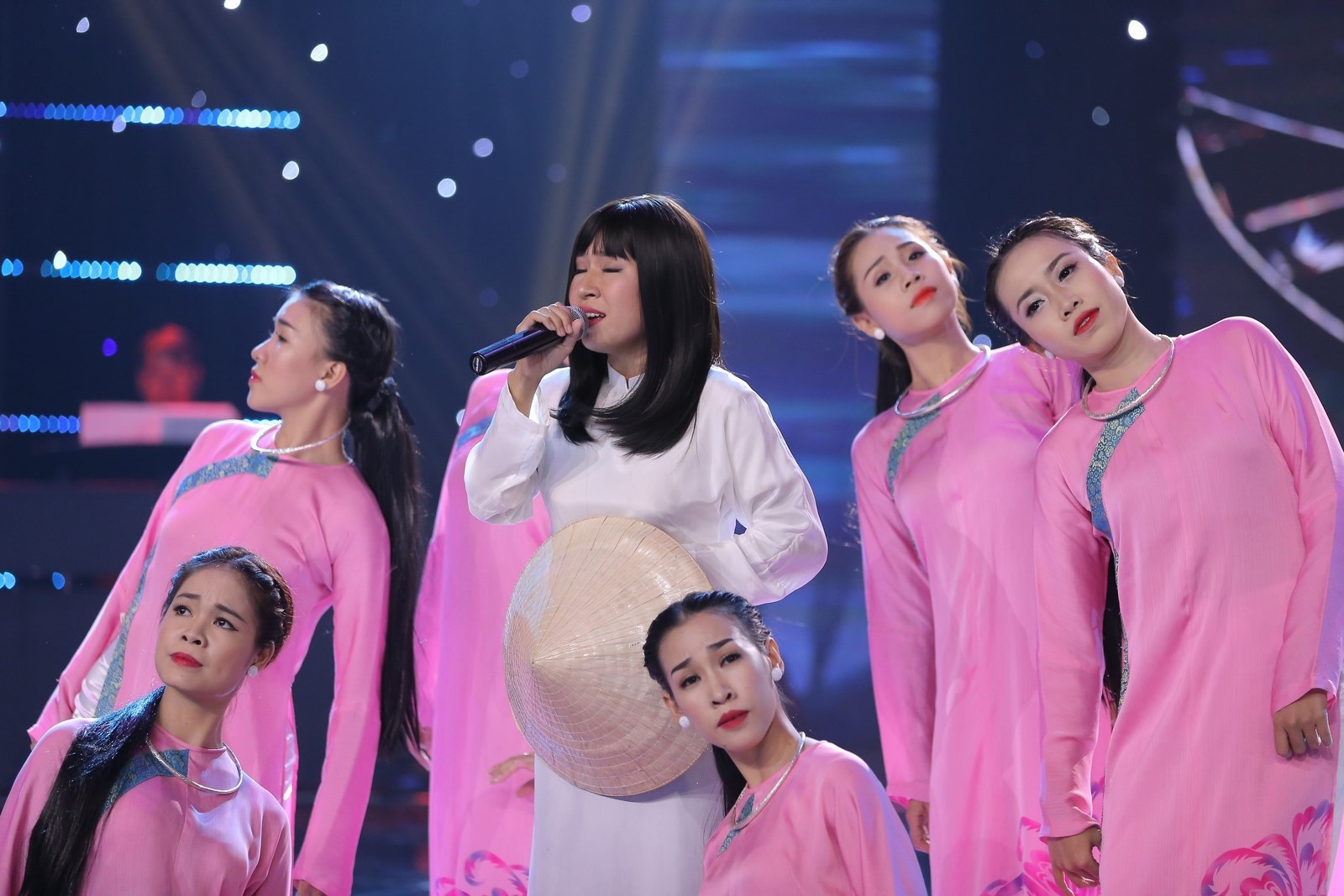 Tap 10 Nguoi hat tinh ca anh 7