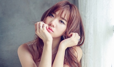 Hari Won len tieng khi bi to gia tao va mac benh ngoi sao hinh anh