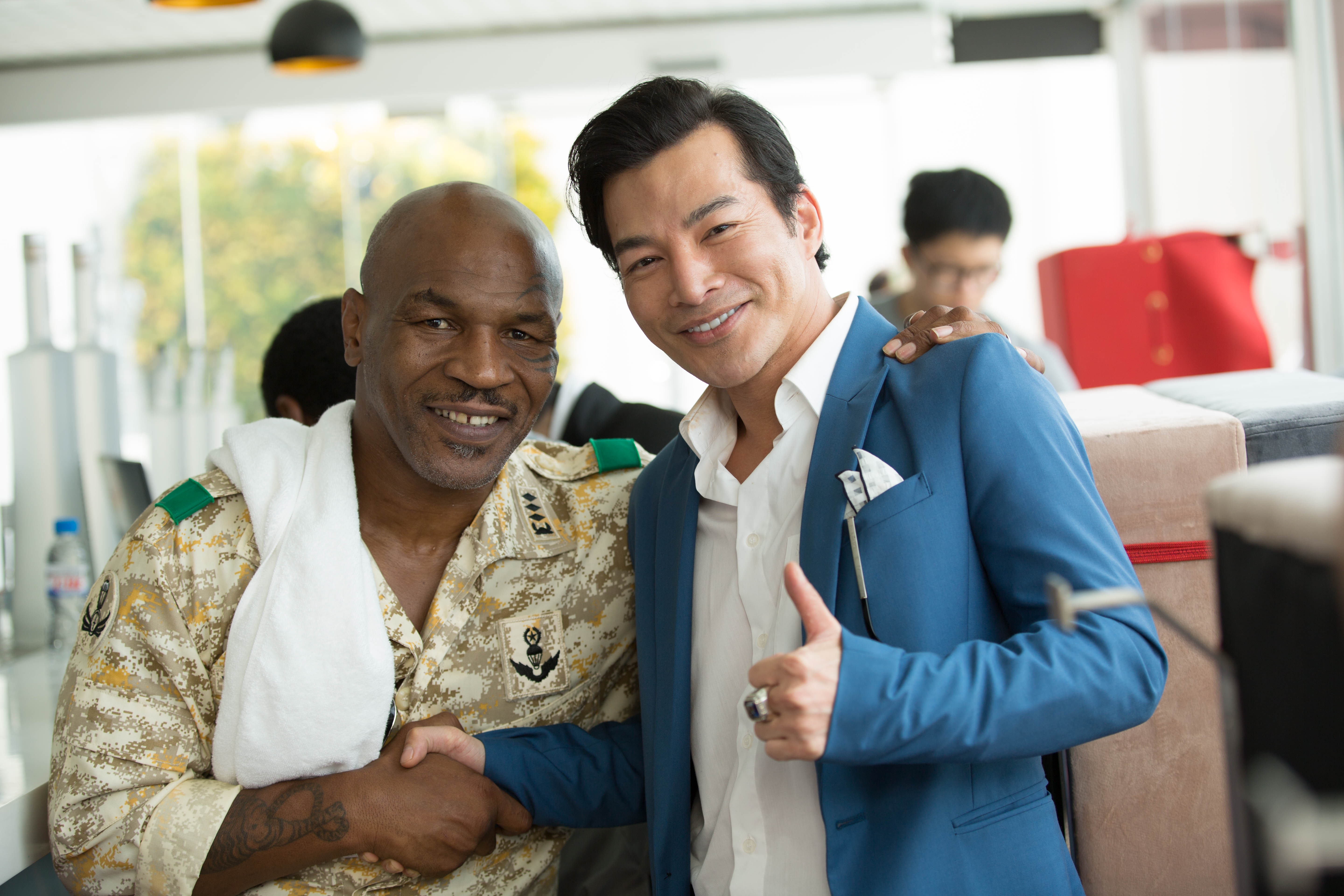 Tran Bao Son than thiet voi Mike Tyson anh 1