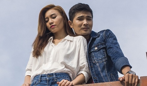 Quang Su rung dong voi Lan Ngoc khi dong phim chung hinh anh