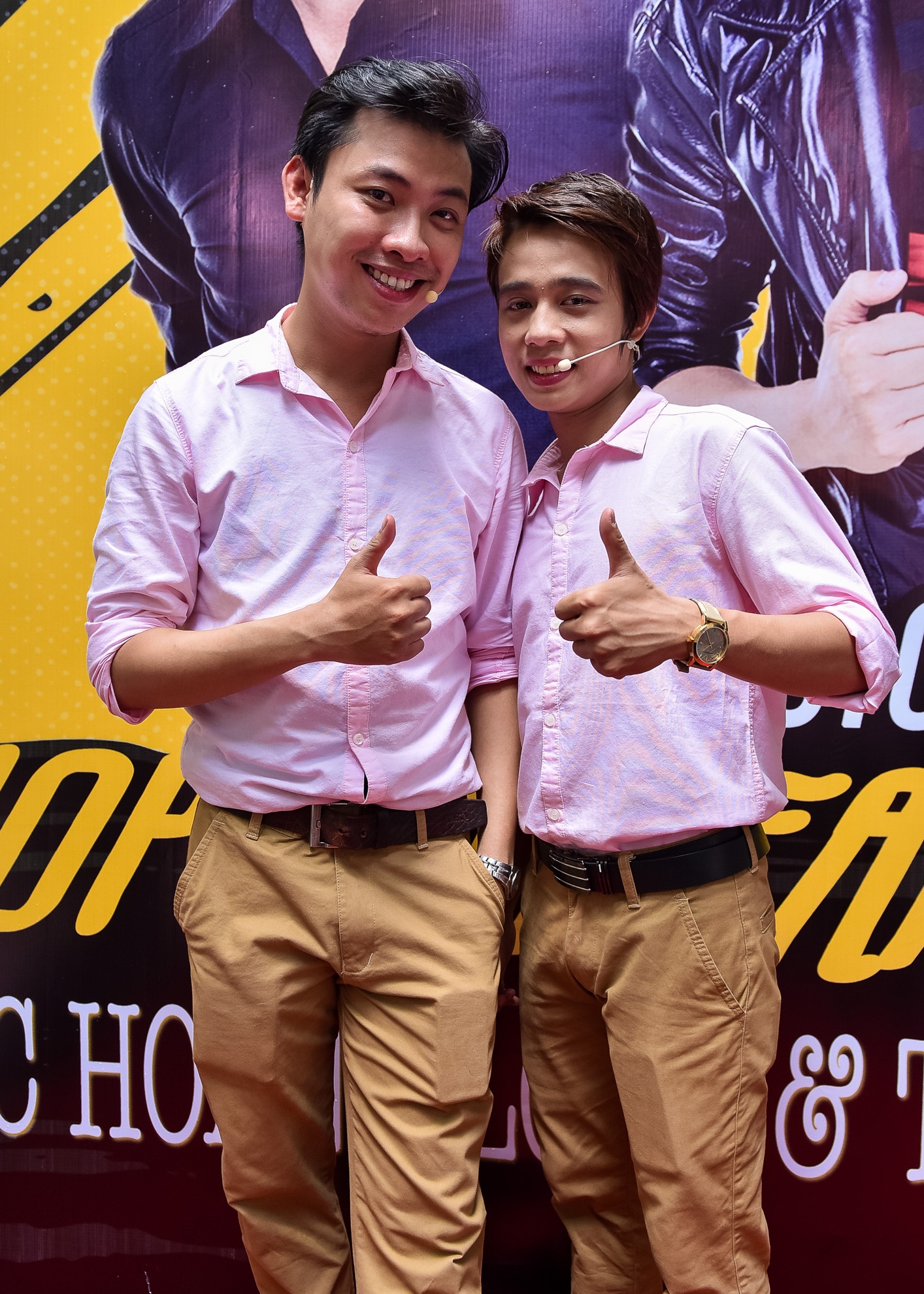 Á quân Cười xuyên Việt họp fan ảnh 2 A quan Cuoi xuyen Viet hop fan anh 2