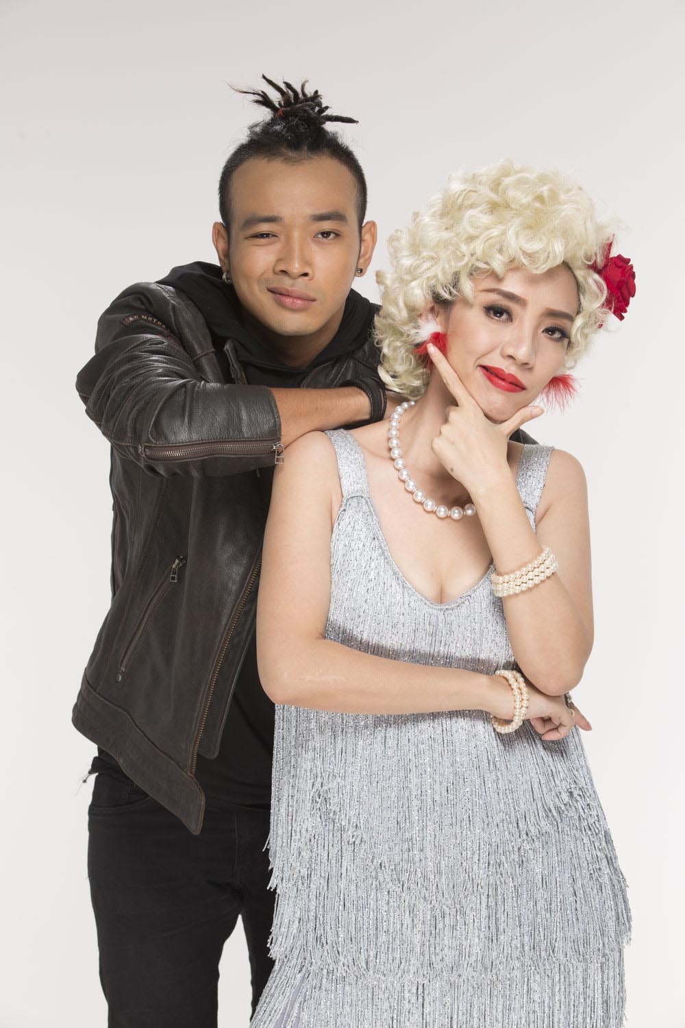 Thu Trang bien hoa ben Dai Nghia anh 7