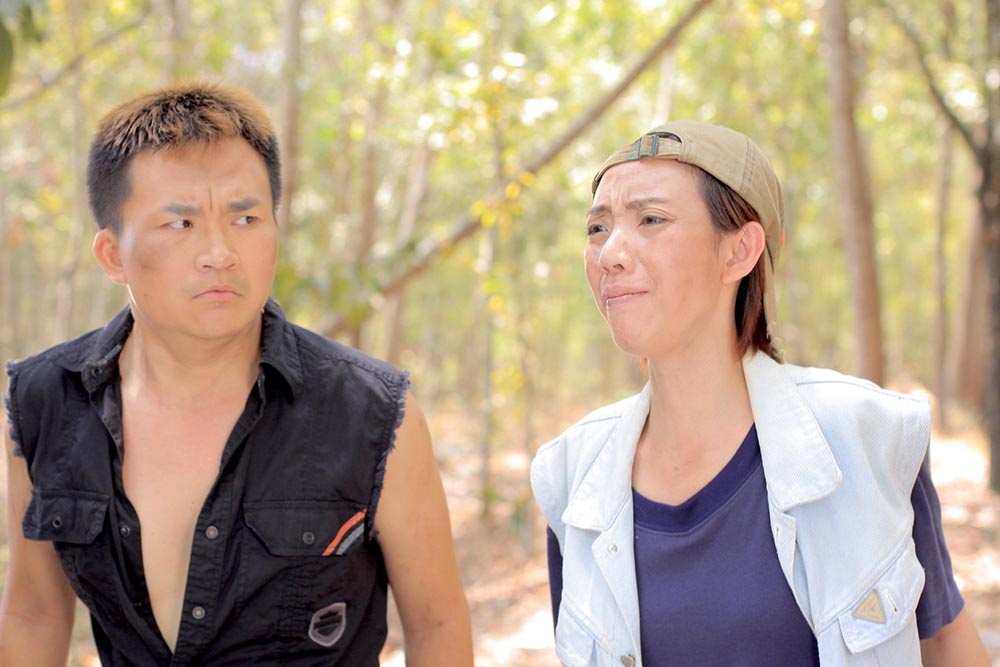 Thu Trang bien hoa ben Dai Nghia anh 4