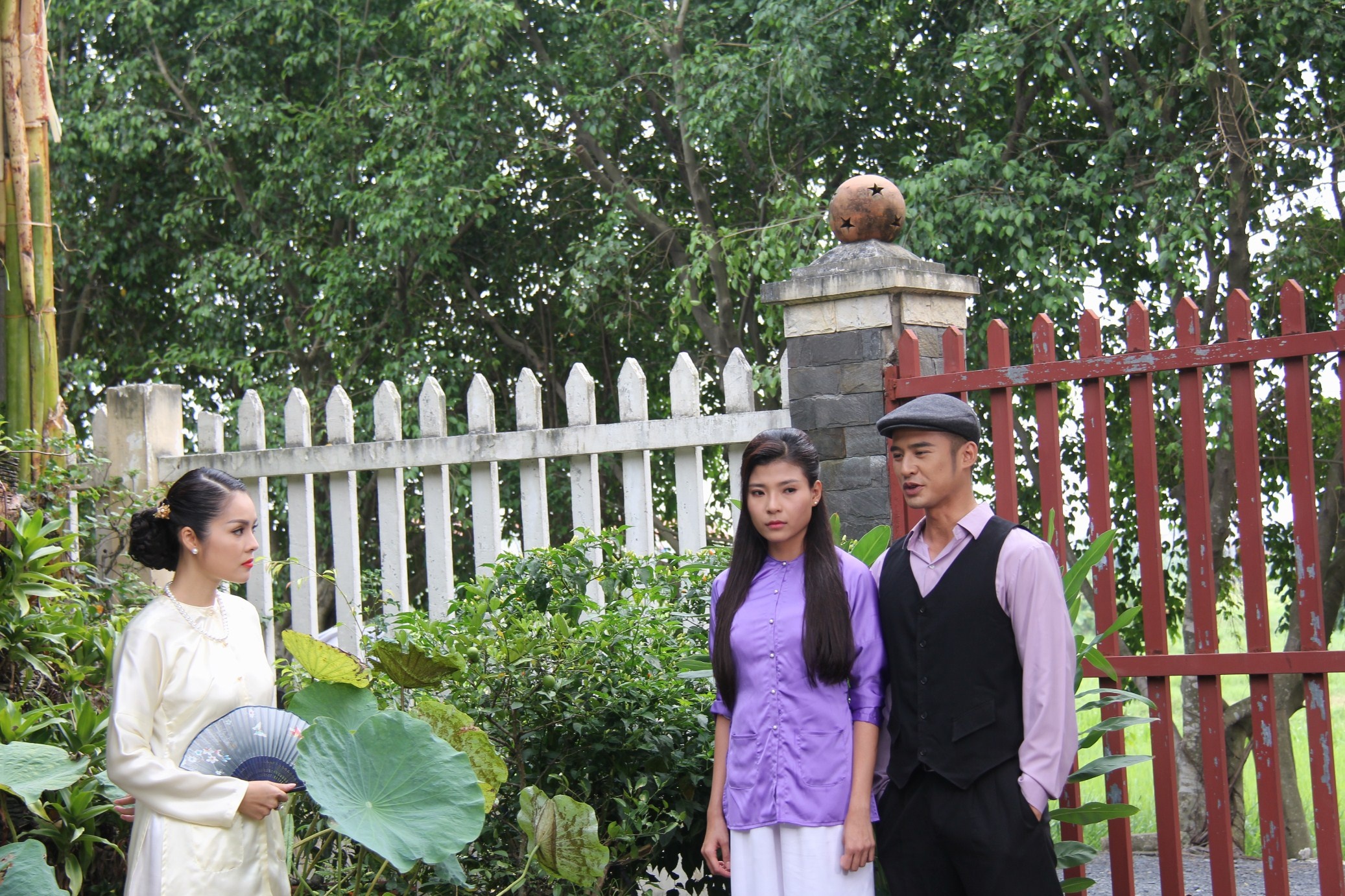 Duong Cam Lynh lam vo le trong phim anh 3