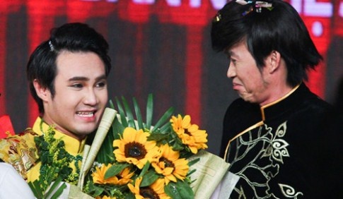 Huynh Lap: 'Toi hoc su dung di cua Hoai Linh' hinh anh