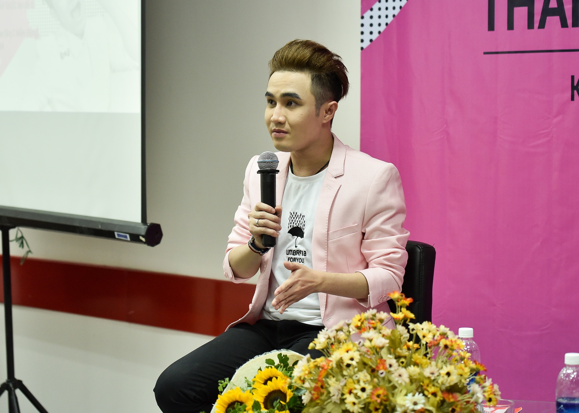 Huynh Lap hoc su dung di cua Hoai Linh anh 2