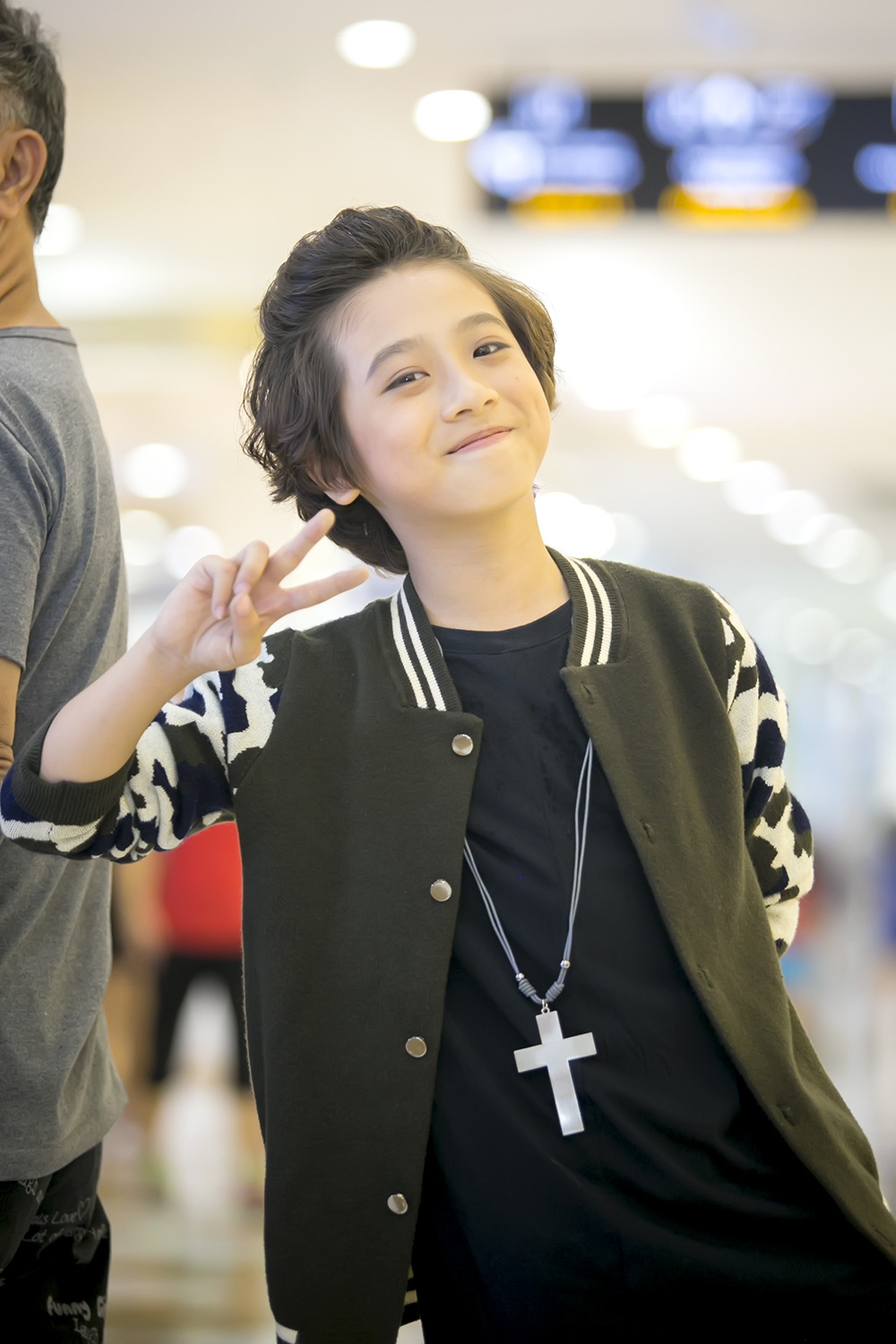 Gia Khiêm đi hát sau Vietnam Idol Kids ảnh 2 Gia Khiem di hat sau Vietnam Idol Kids anh 2
