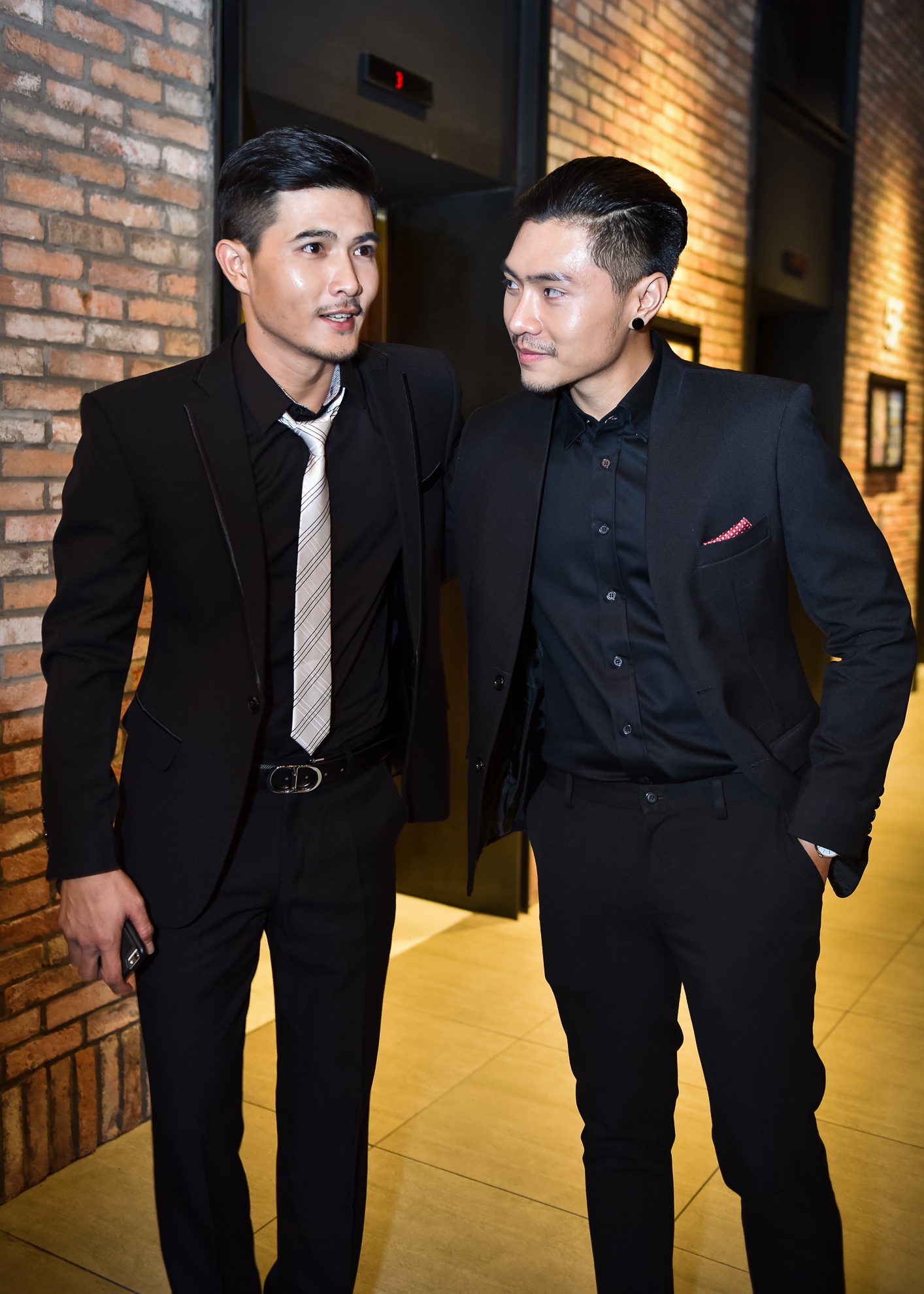 Sao Việt dự ra mắt phim Găng tay đỏ ảnh 15 Sao Viet du ra mat phim Gang tay do anh 15