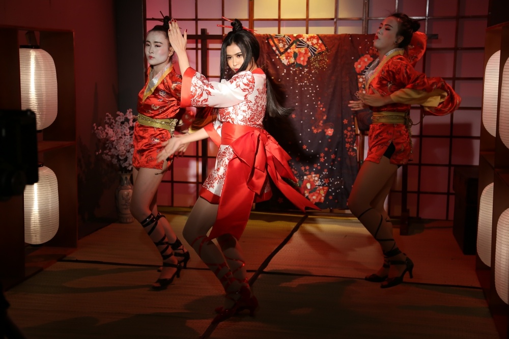 Truong Quynh Anh hoa thanh Geisha anh 6