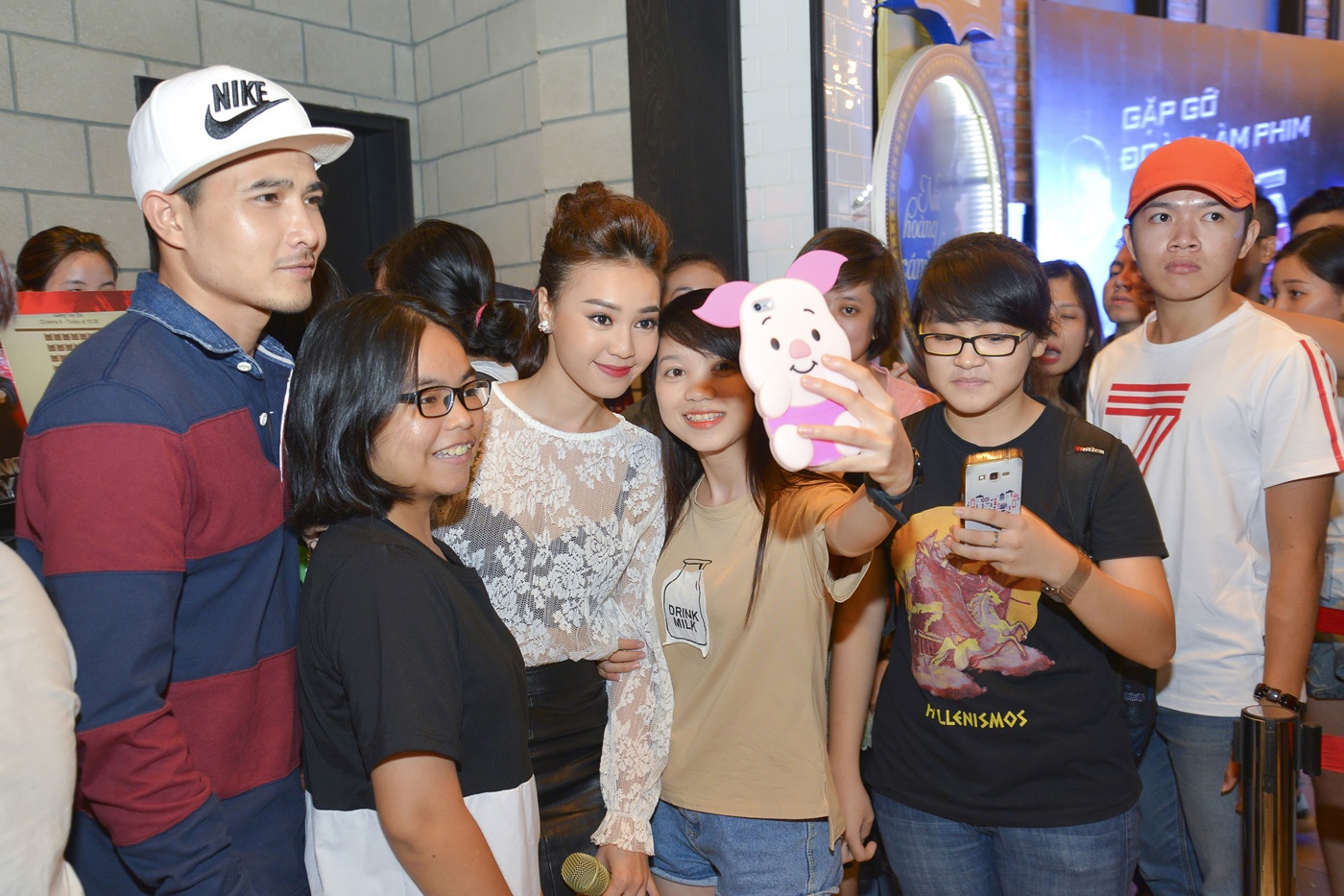 Ninh Duong Lan Ngoc quang ba phim Gang tay do anh 4