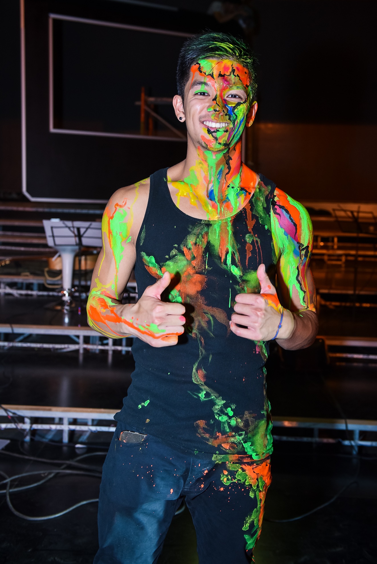 Khuong Ngoc om Hoa Minzy anh 7