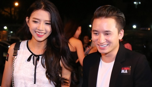 Phan Manh Quynh dua nguoi yeu di ra mat phim hinh anh