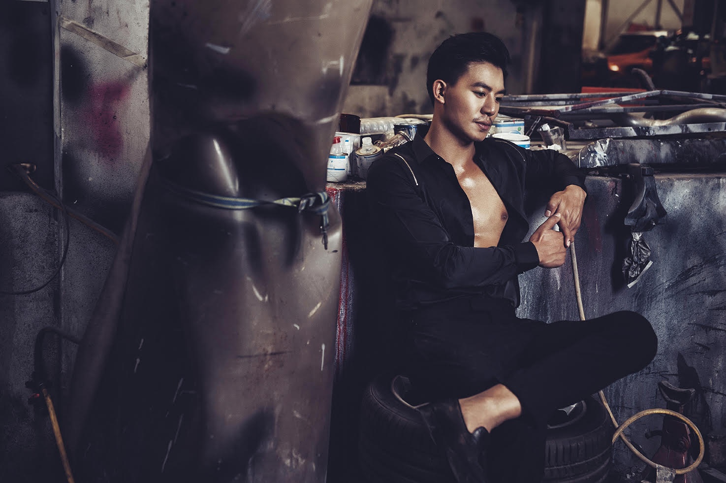 Hieu Nguyen phong tran trong bo anh anh 8