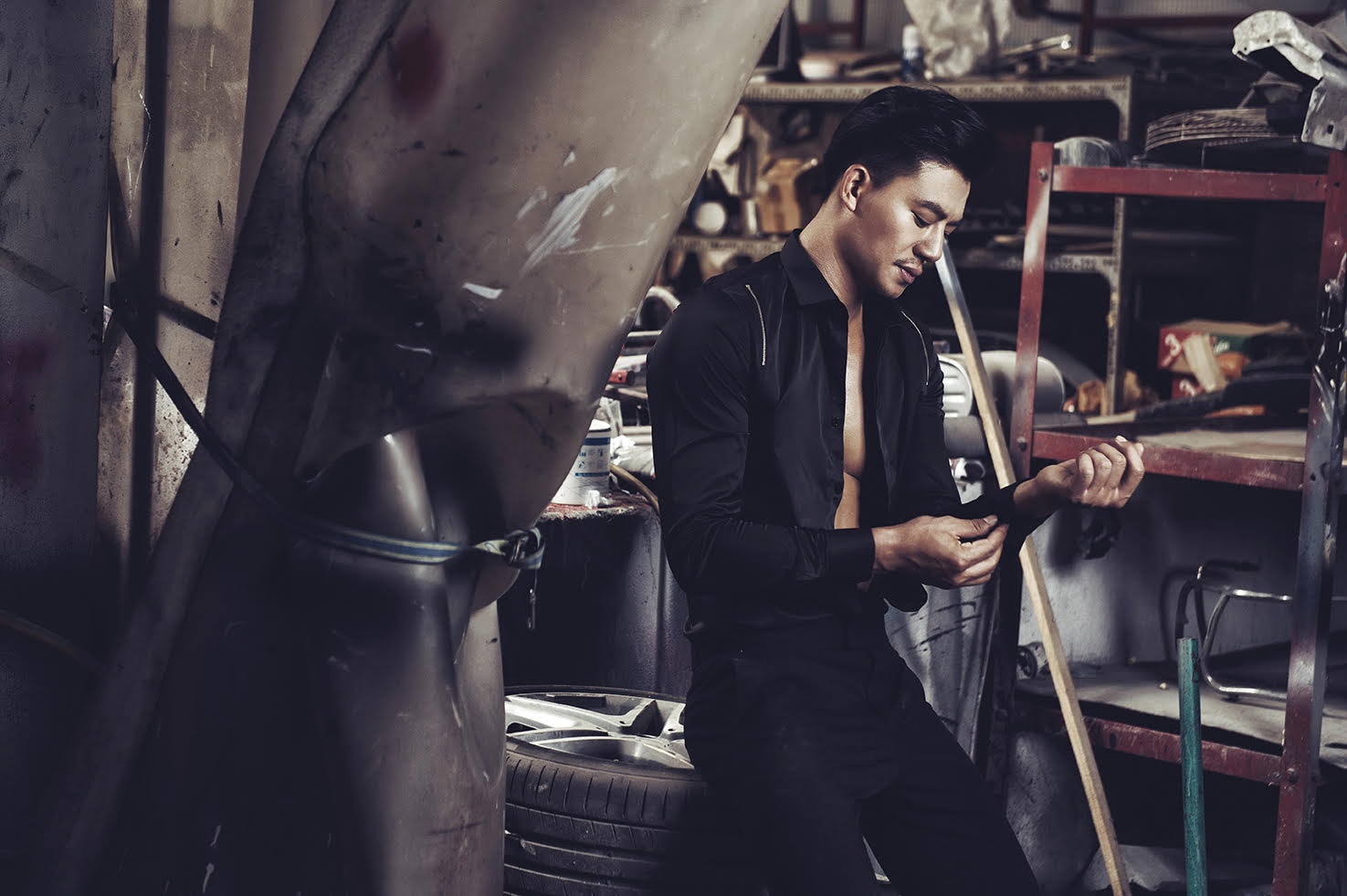 Hieu Nguyen phong tran trong bo anh anh 7