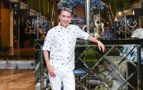 Kham pha biet thu 3 trieu USD cua Dam Vinh Hung hinh anh