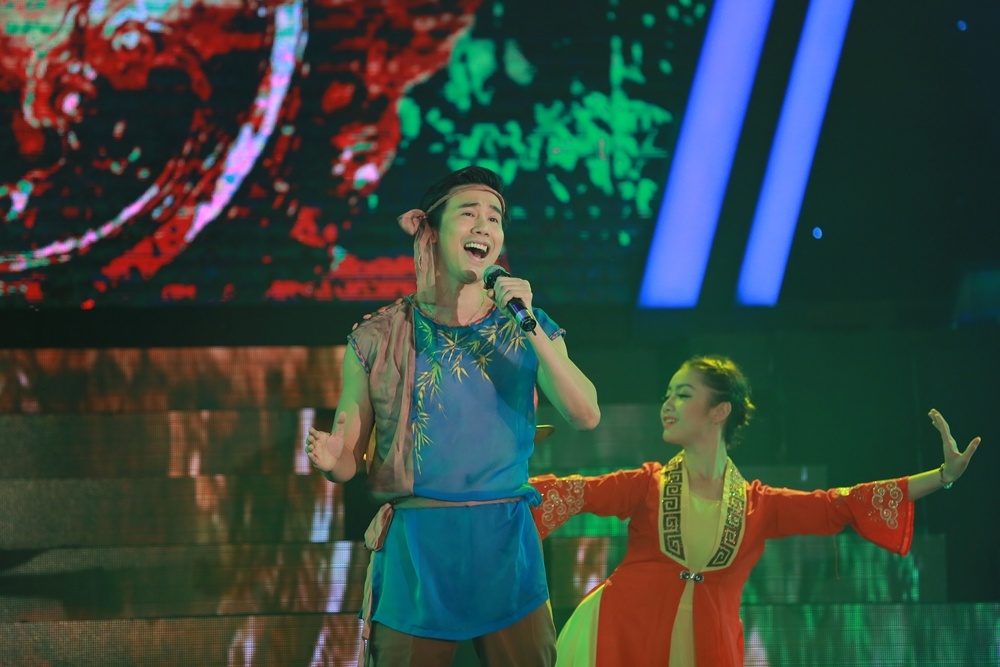 Le Phuong khien khan gia roi nuoc mat anh 8