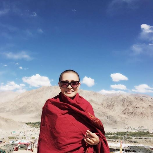 Phương Thanh cạo trọc đầu ảnh 1 Phuong Thanh cao troc dau anh 1