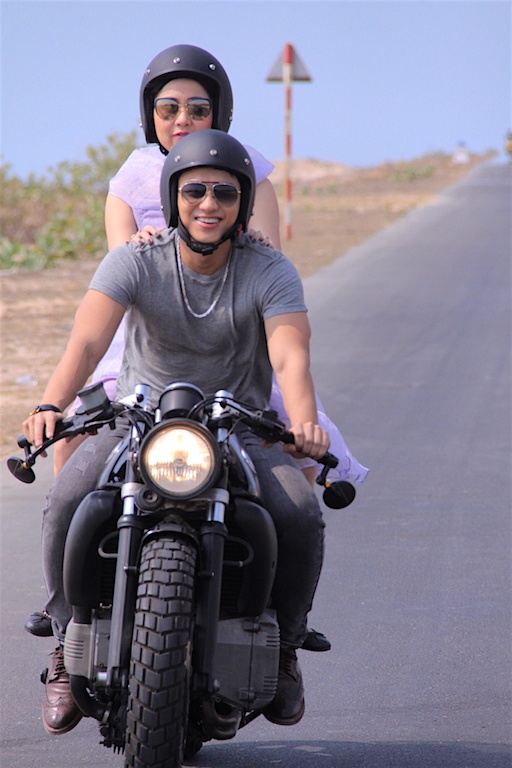 Le Khanh duoc trai tre to tinh anh 2